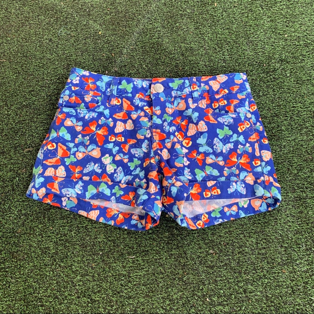 🦋Beautiful Butterfly Patterned Shorts🦋